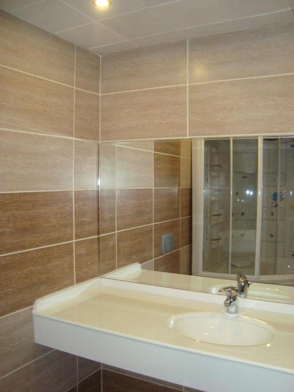 Hotel Guven Шанлыурфа Номер фото